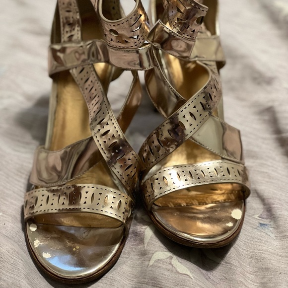 Belle by Sigerson Morrison Metallic Heeled Sandals - Picture 4 of 8